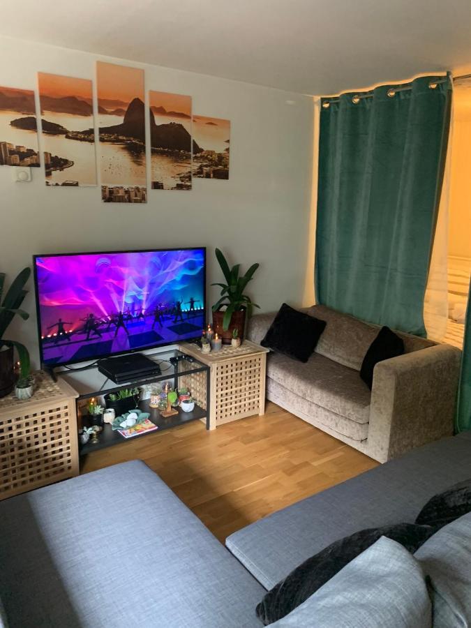 شقة لندن  في Garden Beautiful Cozy Flat , Recent Decorated. المظهر الخارجي الصورة