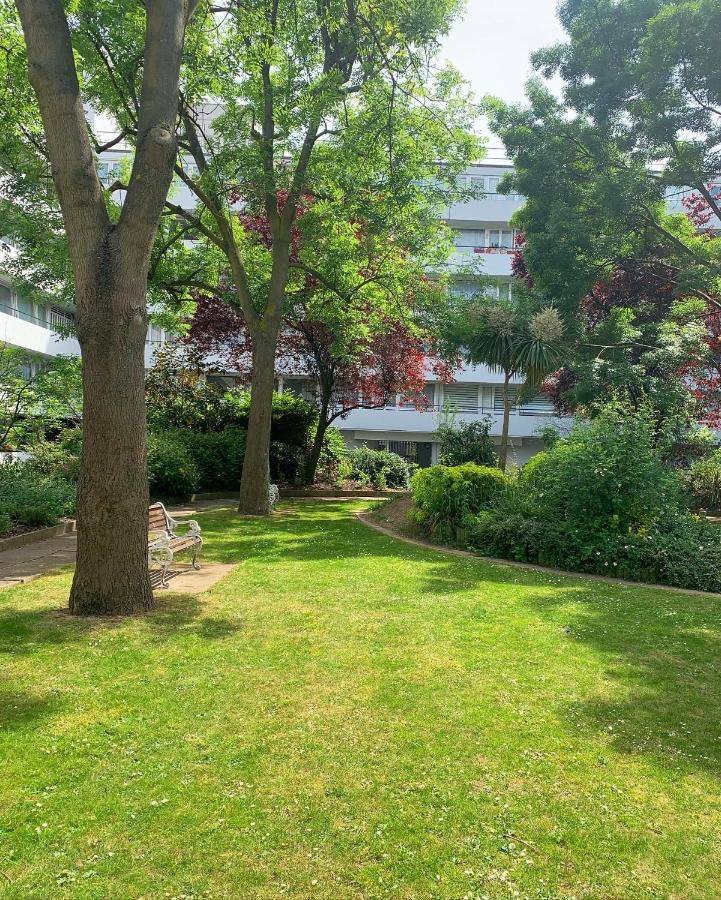 شقة لندن  في Garden Beautiful Cozy Flat , Recent Decorated. المظهر الخارجي الصورة